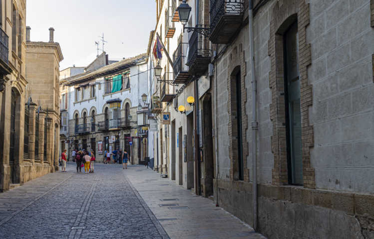 Jaén - Úbeda 061 - calle Juan Montilla.jpg